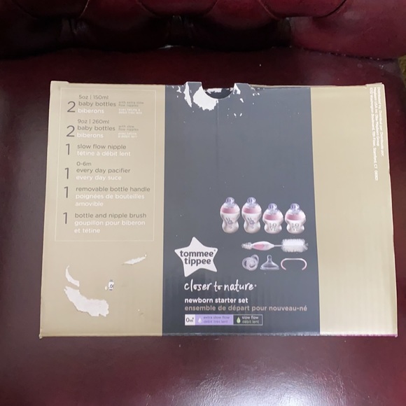 Tommee Tippee Closer to Nature Newborn Baby Bottle - Picture 5 of 12